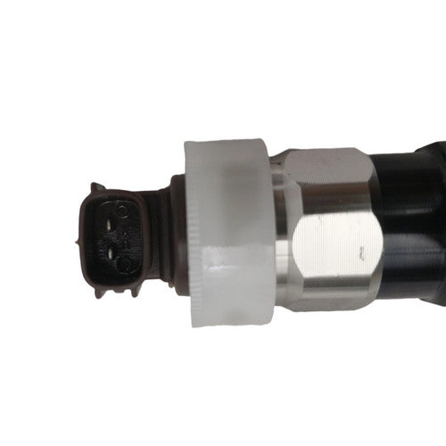 For Nissan YD25DDTI Navara D22 16600-EB70C Fuel Injector 095000-6250 095000-6251