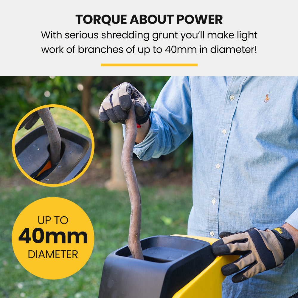 Michigan 2400W Electric Garden Mulcher Shredder Portable Wood Chipper 40L Bag