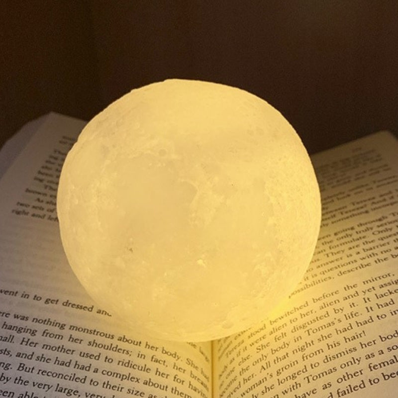 Color-Changing Moon Lamp 12cm, 3D Printed, USB, Gominimo