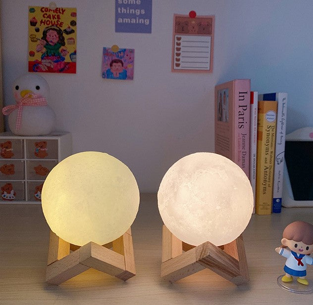 Color-Changing Moon Lamp 12cm, 3D Printed, USB, Gominimo