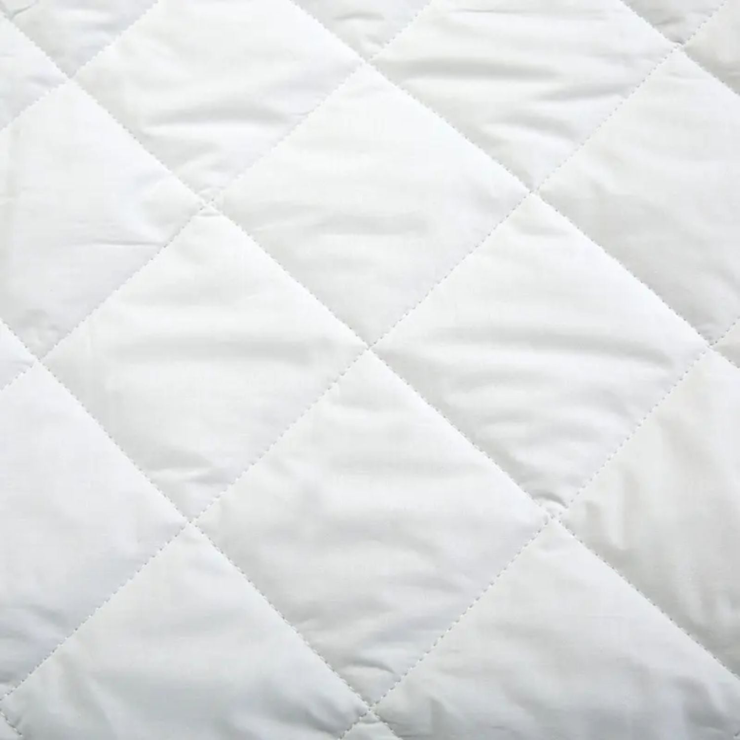 Ultra Soft Bamboo Polyester Quilt, Bacteria Resistant, King Single - GOMINIMO