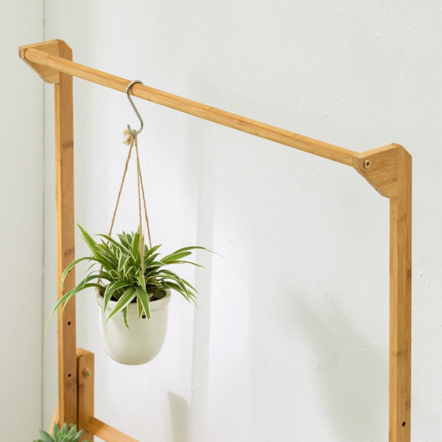 Eco-friendly 3-Tier Bamboo Plant Stand with Hanging Rack