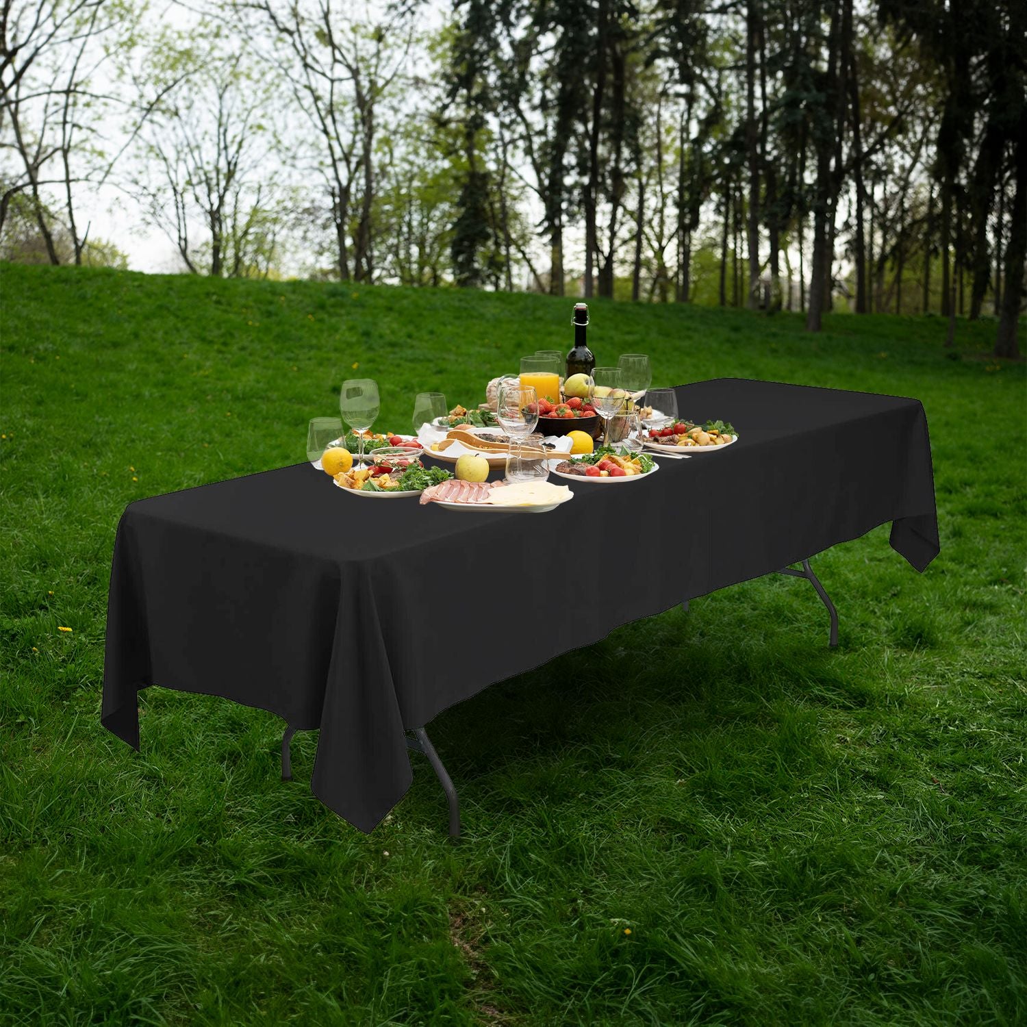 Black Polyester Table Cloth 150x230cm - Full Protection