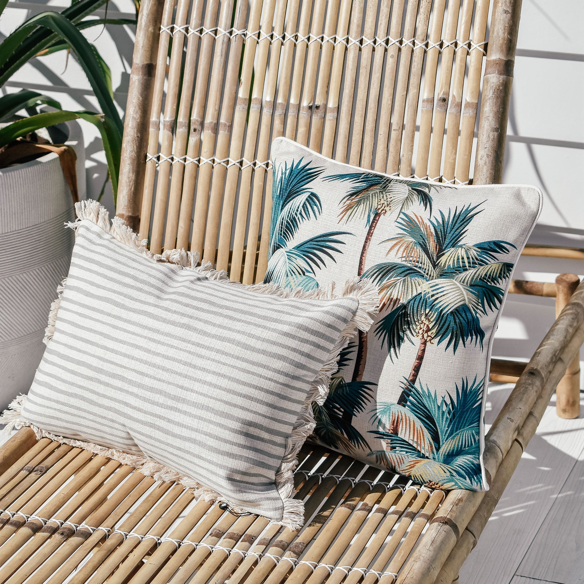 Soft Water-Resistant Palm Trees Cushion Cover 45cm x 45cm