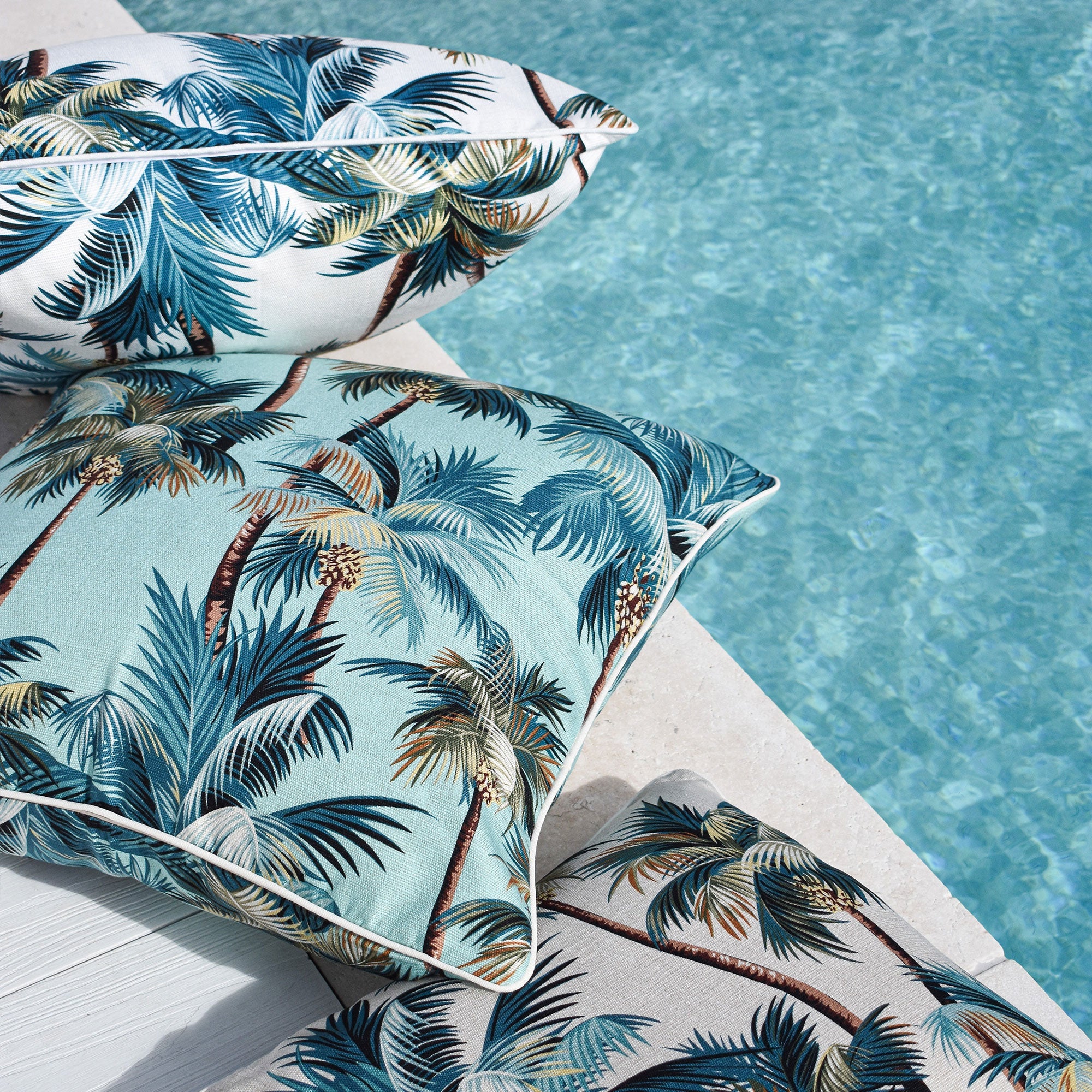 Water-Resistant Palm Trees Cushion Cover, 60cm x 60cm