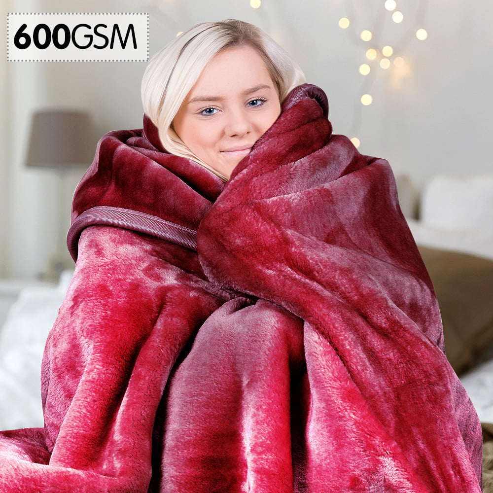 Double-Sided Queen Size Mink Blanket 220x240cm Polyester Laura Hill