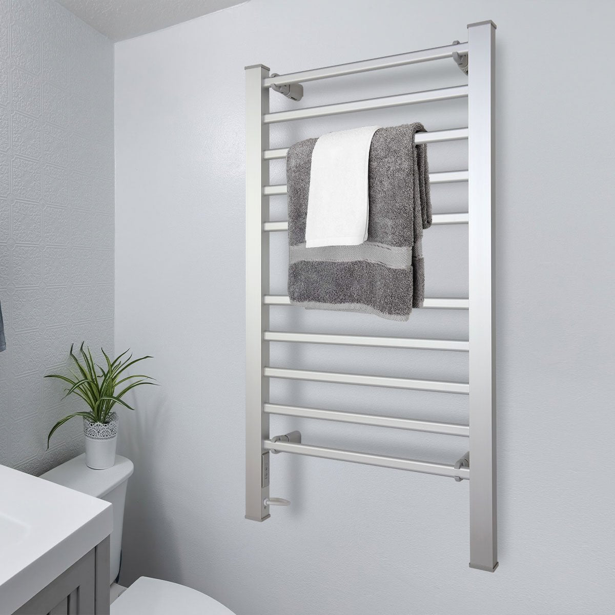 Fast Heating 10-Rail Heated Towel Rack with Timer, Pronti