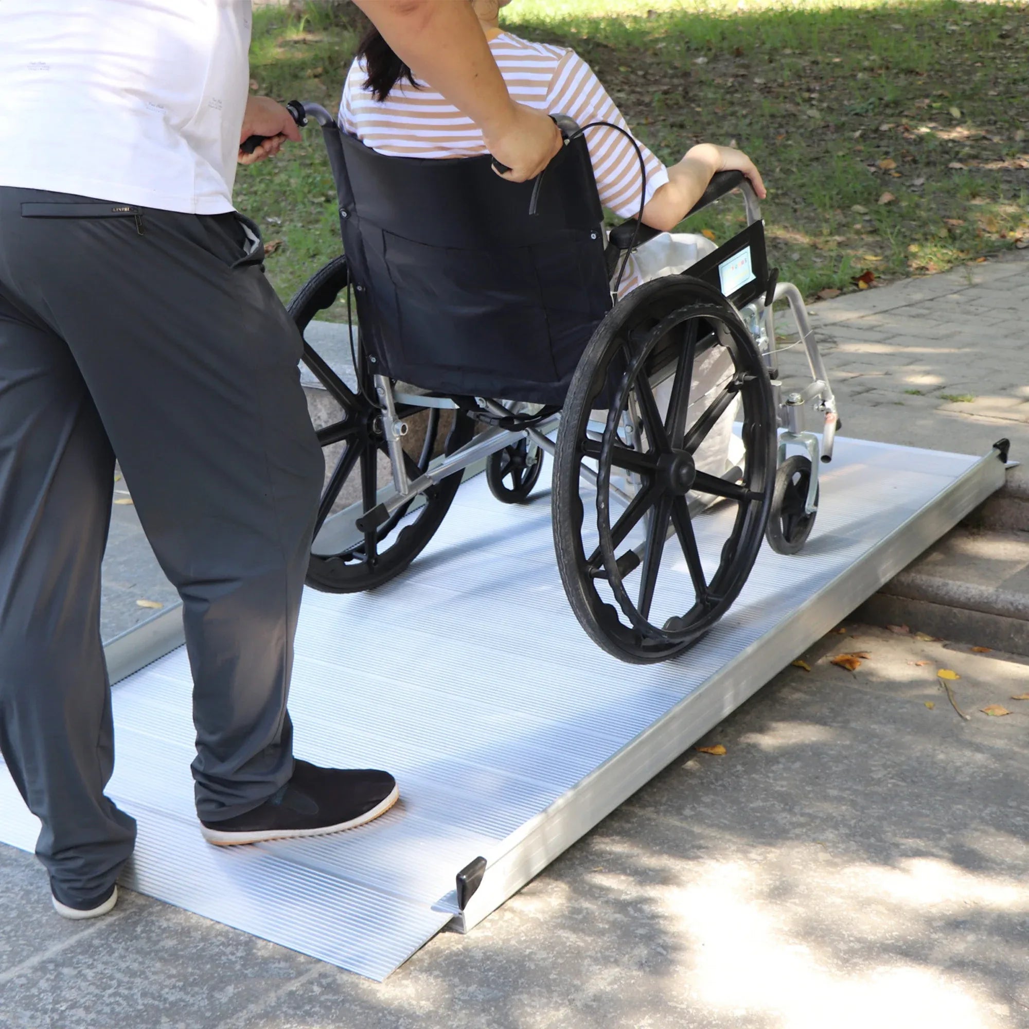 Kartrite 6ft Portable Aluminium Mobility Threshold Access Wheelchair Ramp