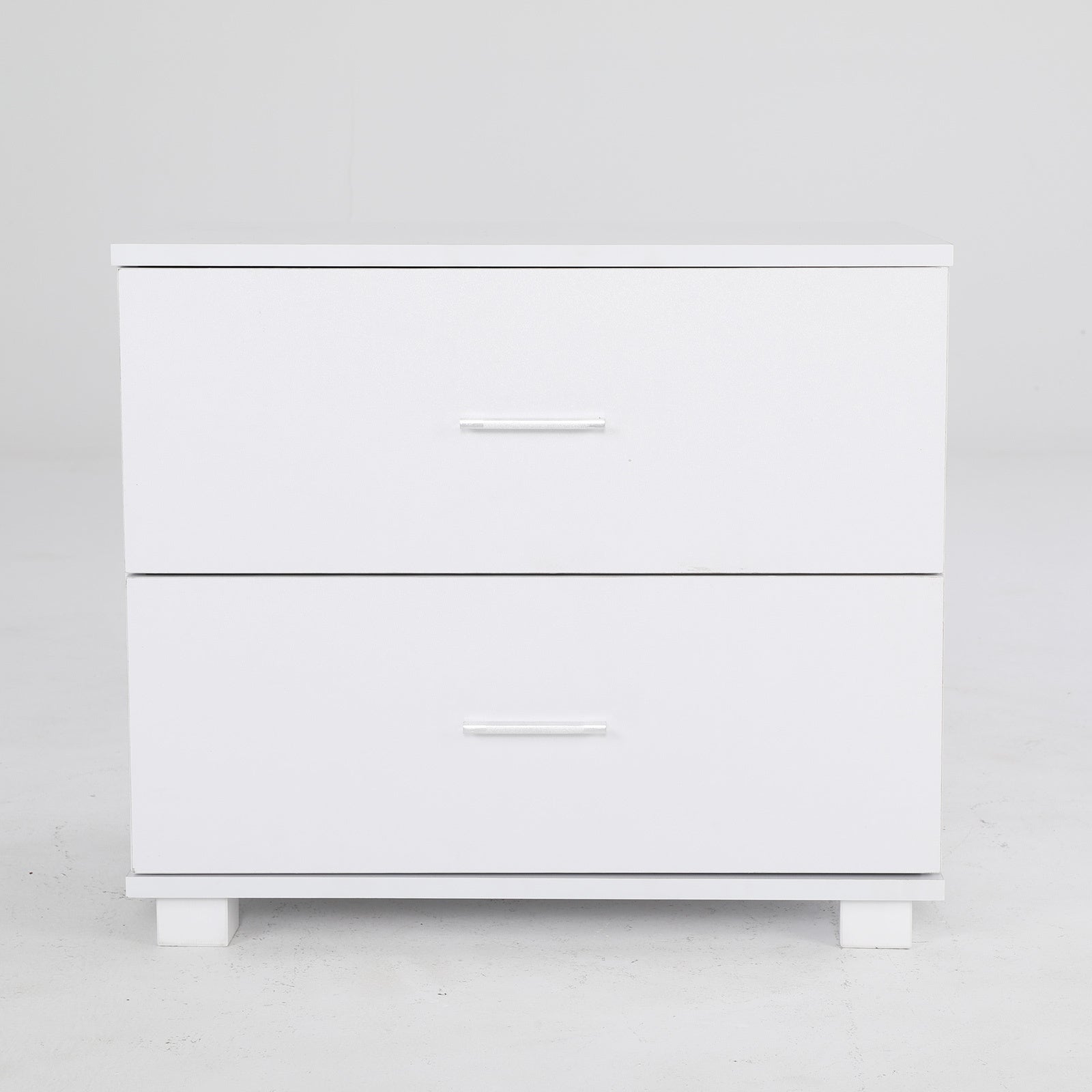 2X White Bedside Tables, 2 Drawers, E1 MDF, Anti-Rust La Bella