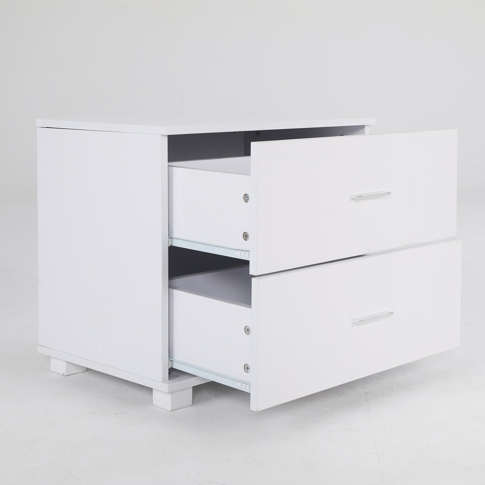 2X White Bedside Tables, 2 Drawers, E1 MDF, Anti-Rust La Bella