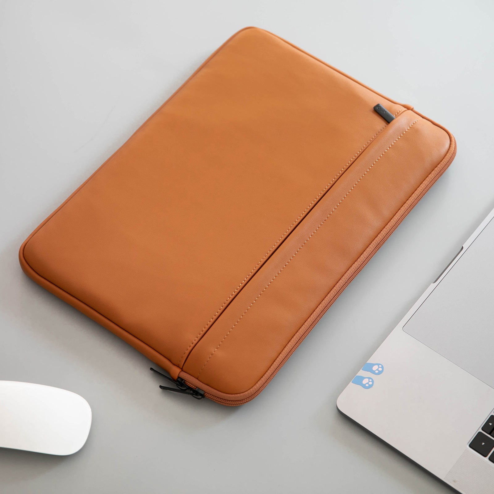 Water-Resistant 16" Laptop Sleeve PU Leather Brown ST'9 Erato