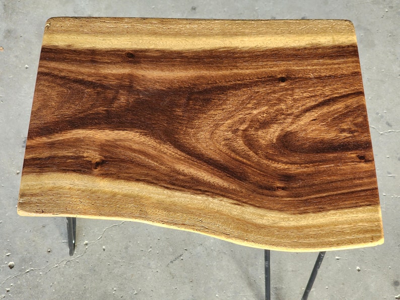 Eco-Friendly Live Edge Wooden Coffee Table, 40-50 cm