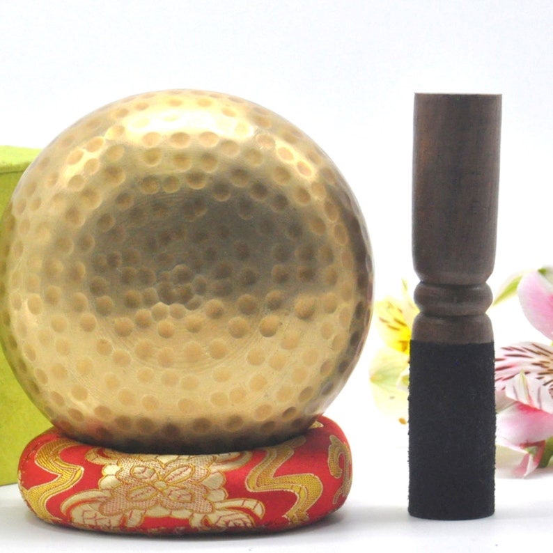 Hand-Hammered 5-Metal Nepalese Singing Bowl with Wand