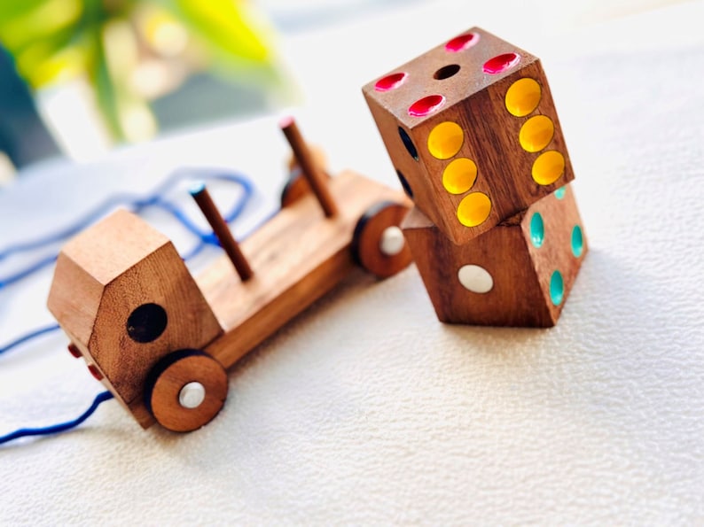 Handmade Wooden Pull Along Toy Truck with Dice Set for Kids