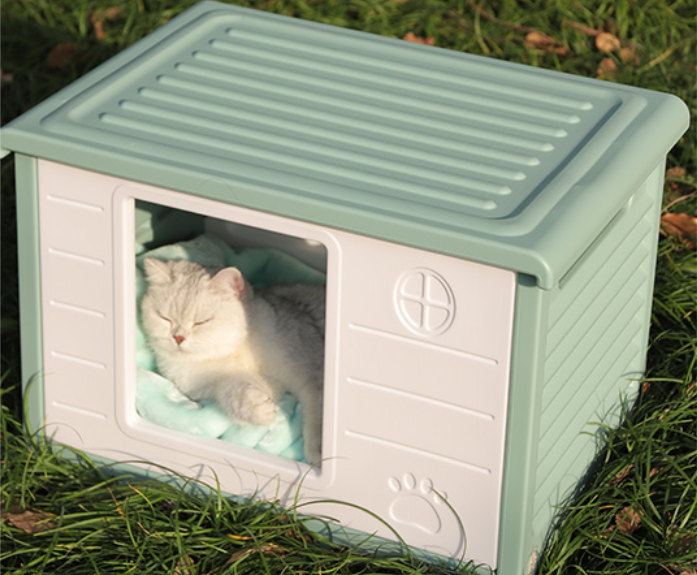 Small Plastic Pet House with Ventilation, Green - YES4PETS