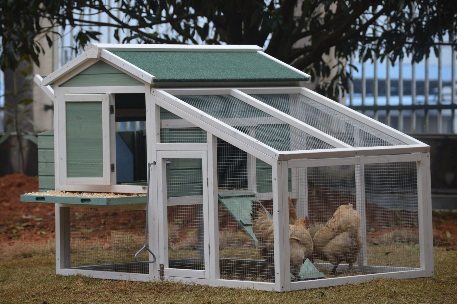 Large Waterproof Chicken Coop Rabbit Hutch w/ Nesting Box (YES4PETS)