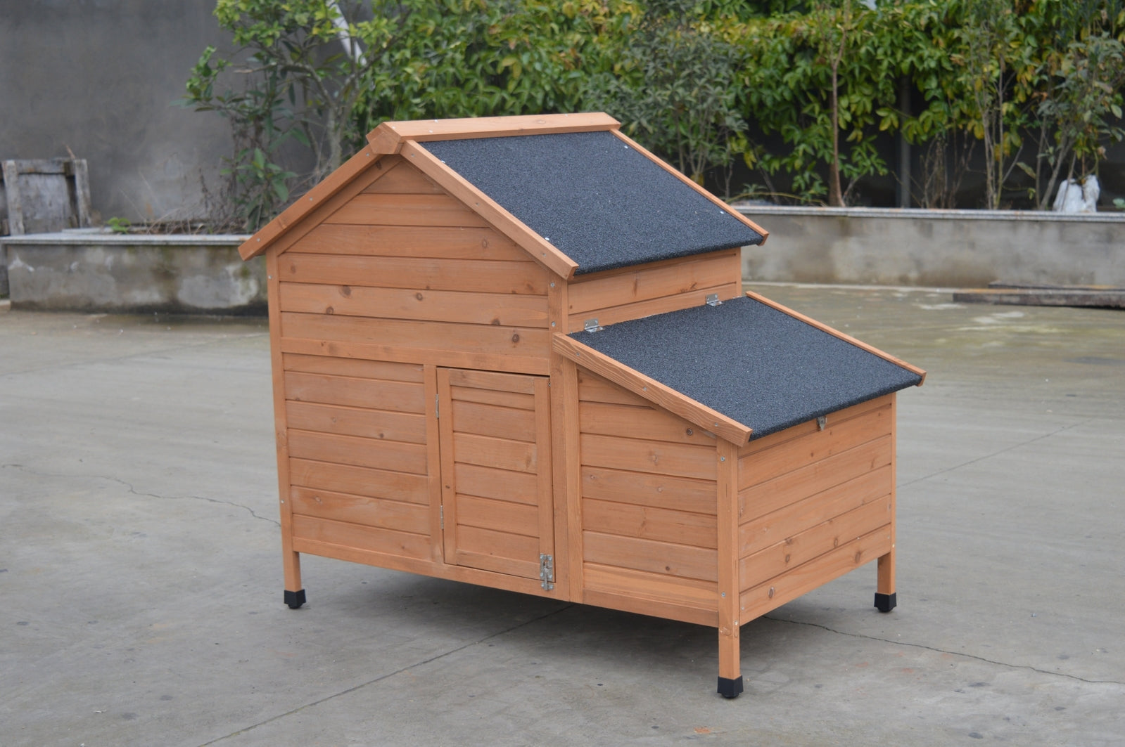 Waterproof Brown Chicken Coop w/ Nesting Box for 6 Hens