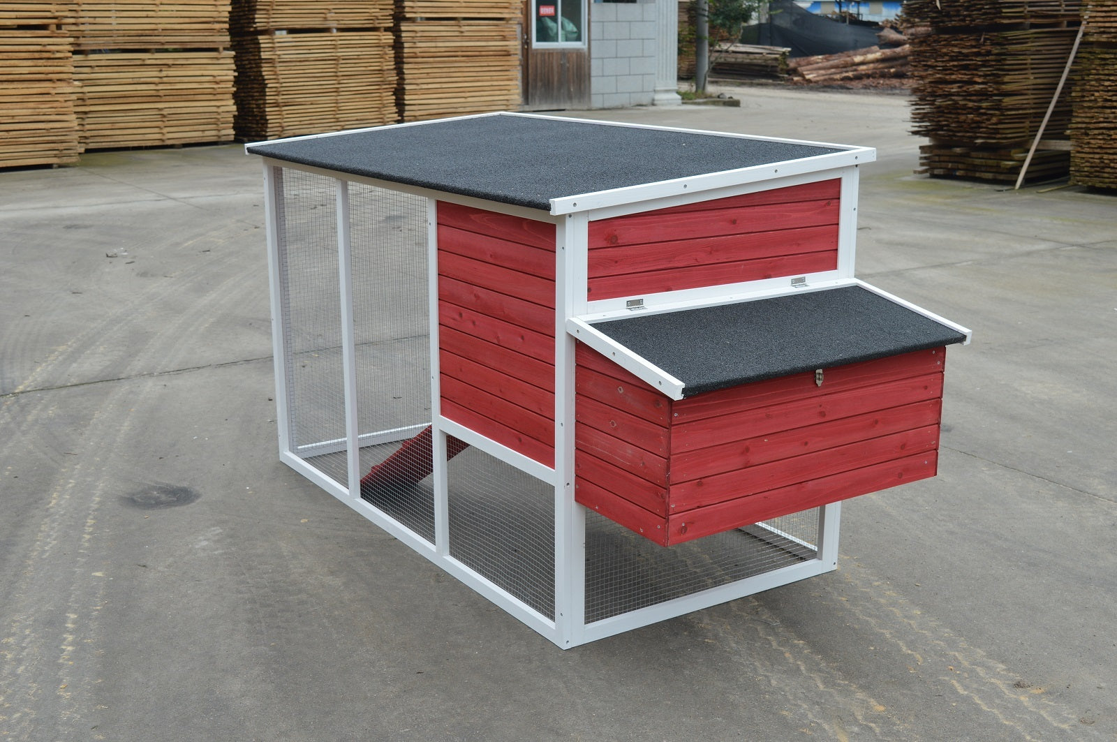 Waterproof XL Chicken Coop/Rabbit Hutch with Nesting Boxes