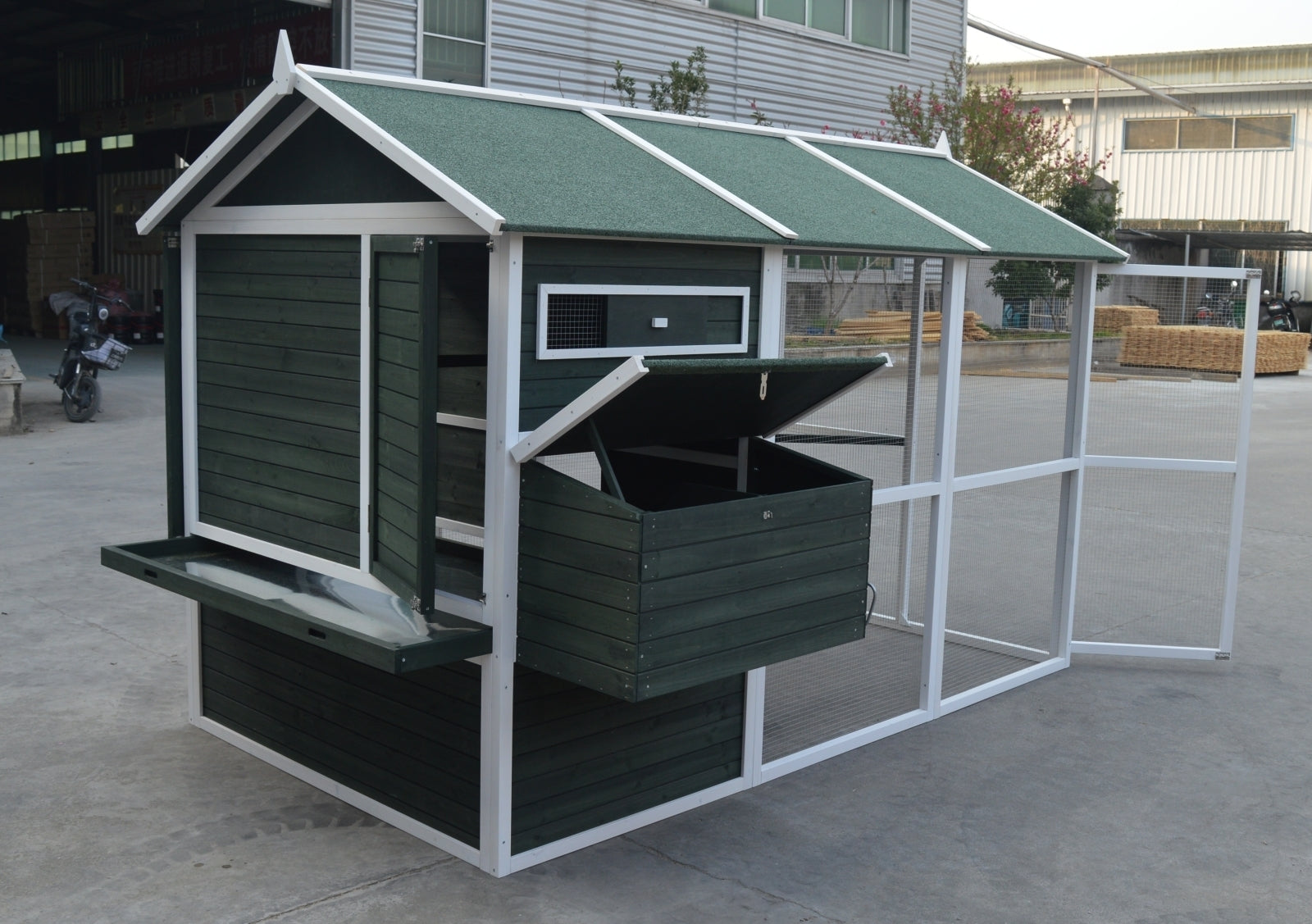 Waterproof Walk-in Chicken Coop for 12 Chickens - YES4PETS