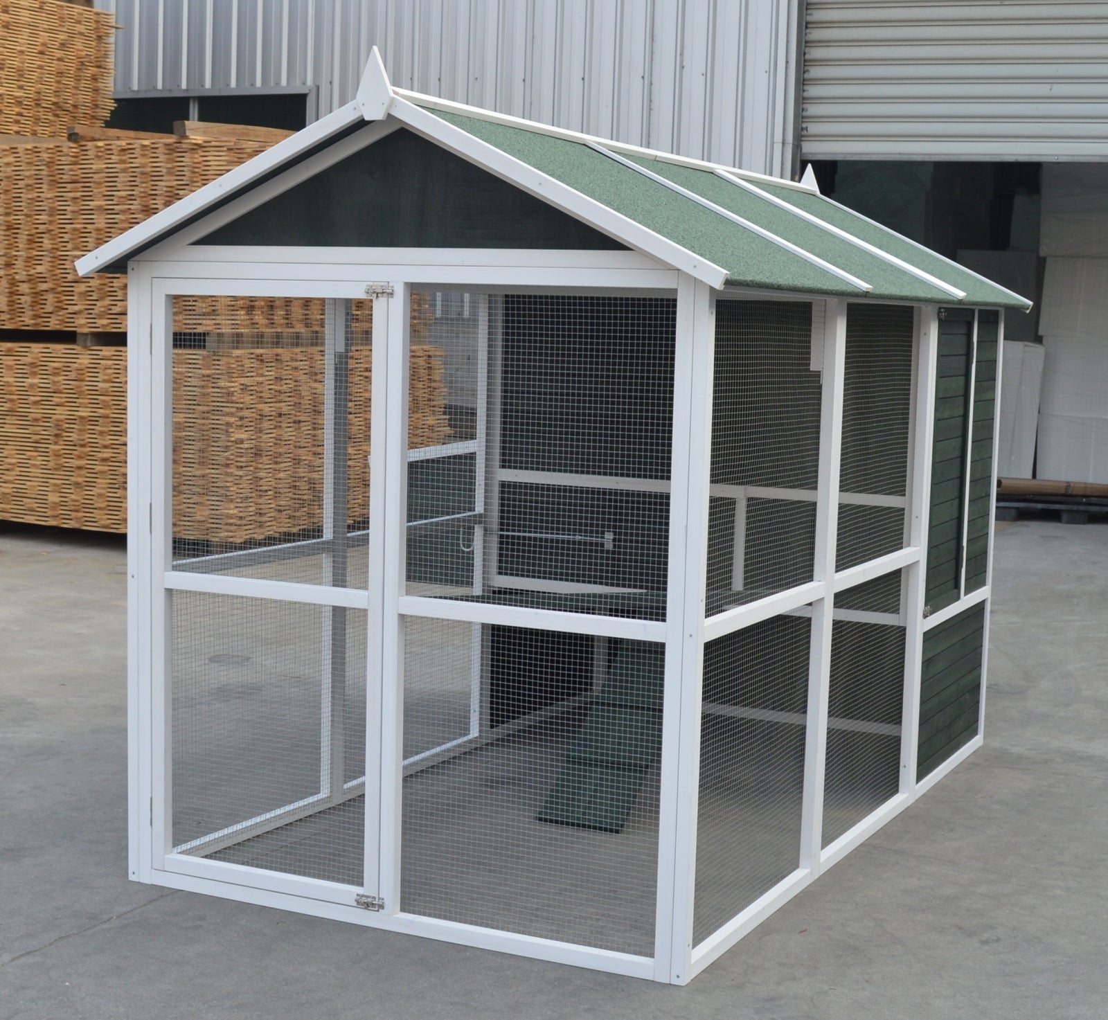 Waterproof Walk-in Chicken Coop for 12 Chickens - YES4PETS