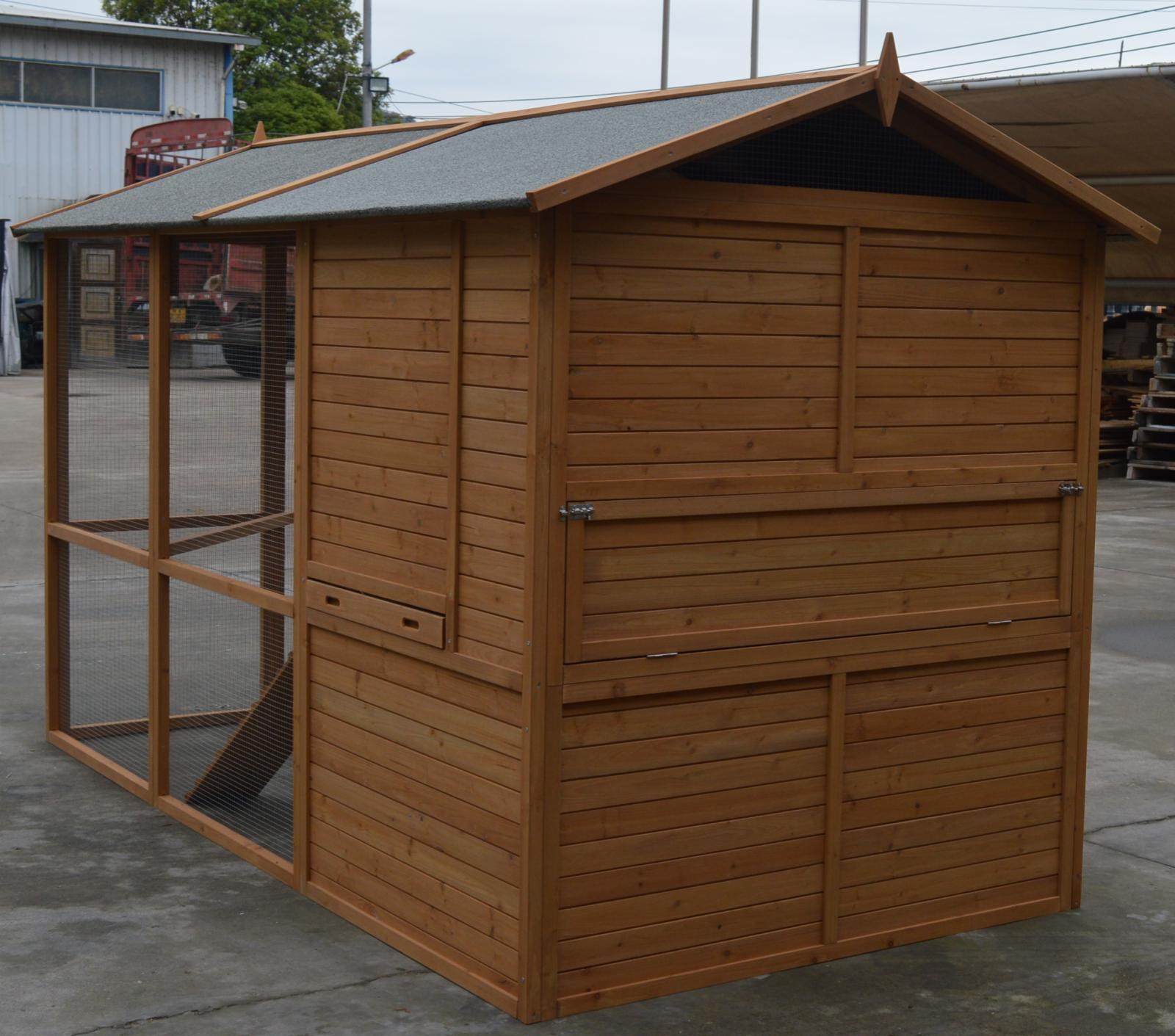 Durable Wooden XXXL Walk-in Chicken Coop with Nesting Box