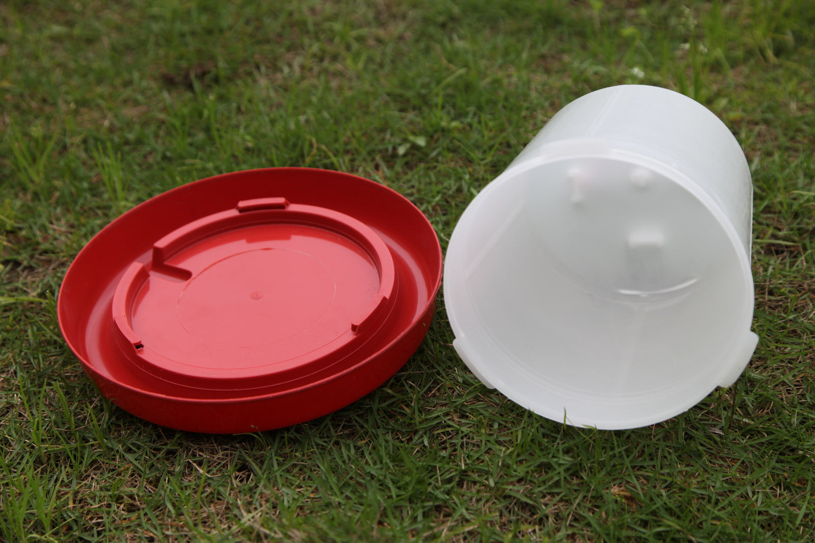 Durable Plastic Poultry Water Drinker & Feeder Set, 3L/3kg YES4PETS