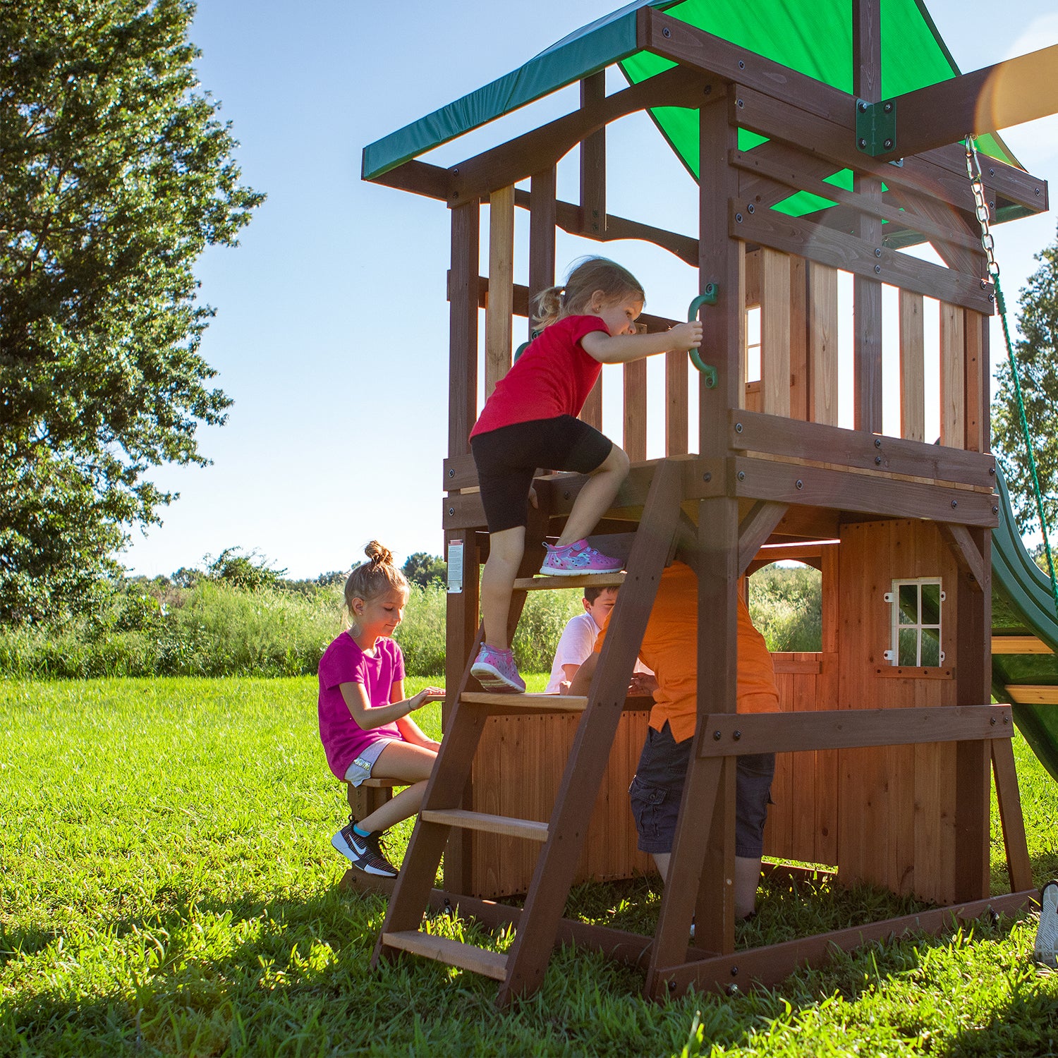 Raised Fort Play Centre, Belt Swings, Slide - Backyard Discovery