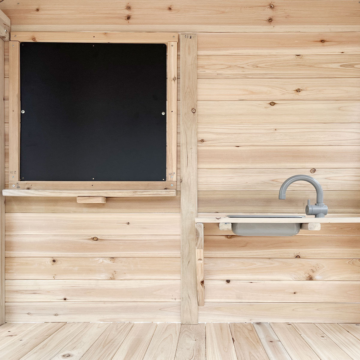 Kingston Cubby House Play Centre 2.2m Green Slide Timber