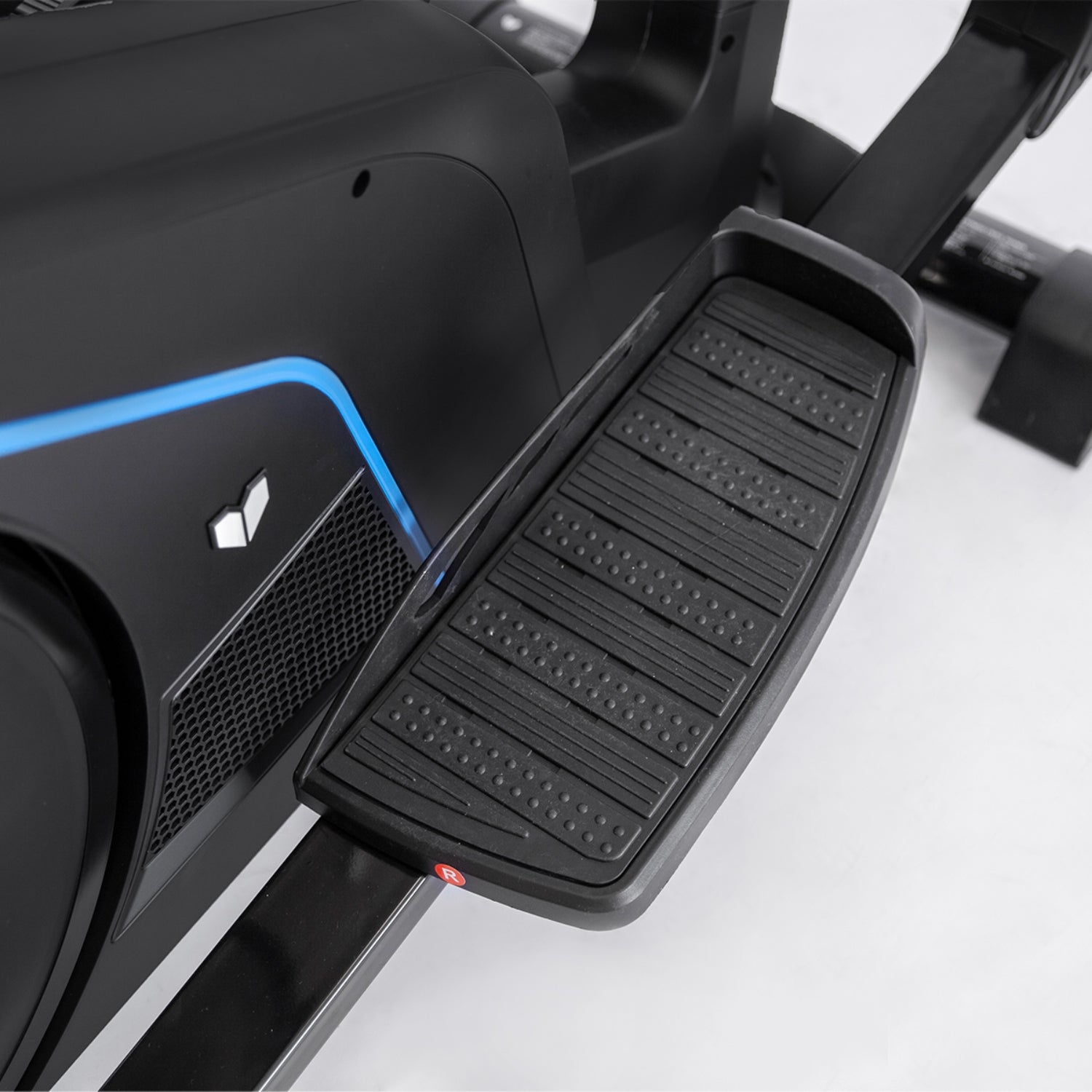 X-41 Elliptical Cross Trainer 46cm Stride 18 Programs