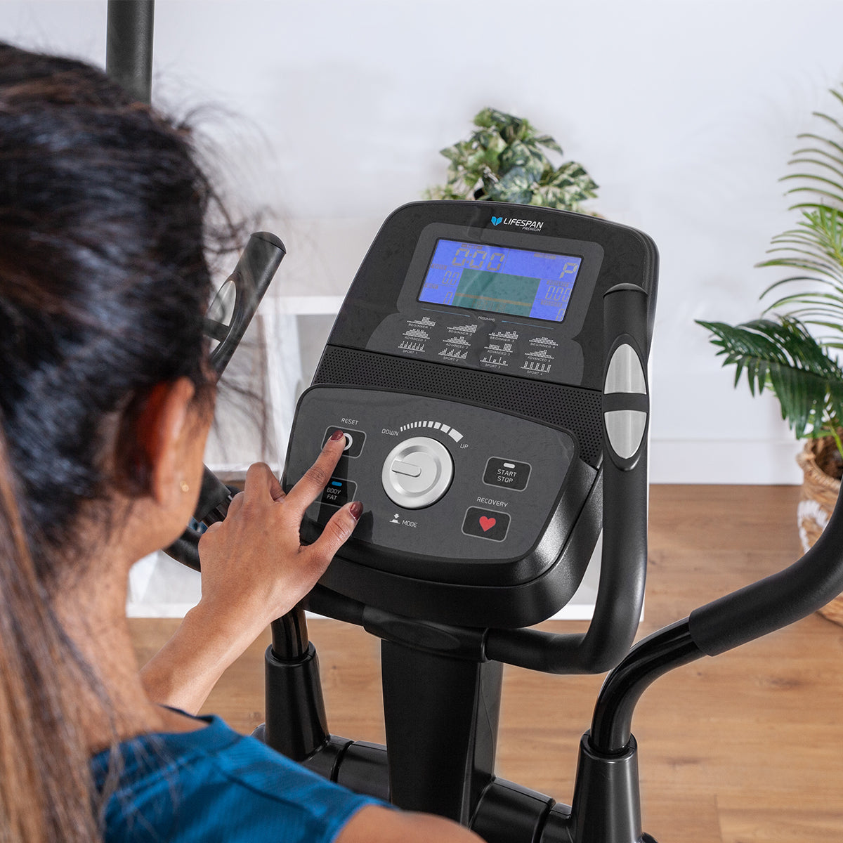 X-41 Elliptical Cross Trainer 46cm Stride 18 Programs