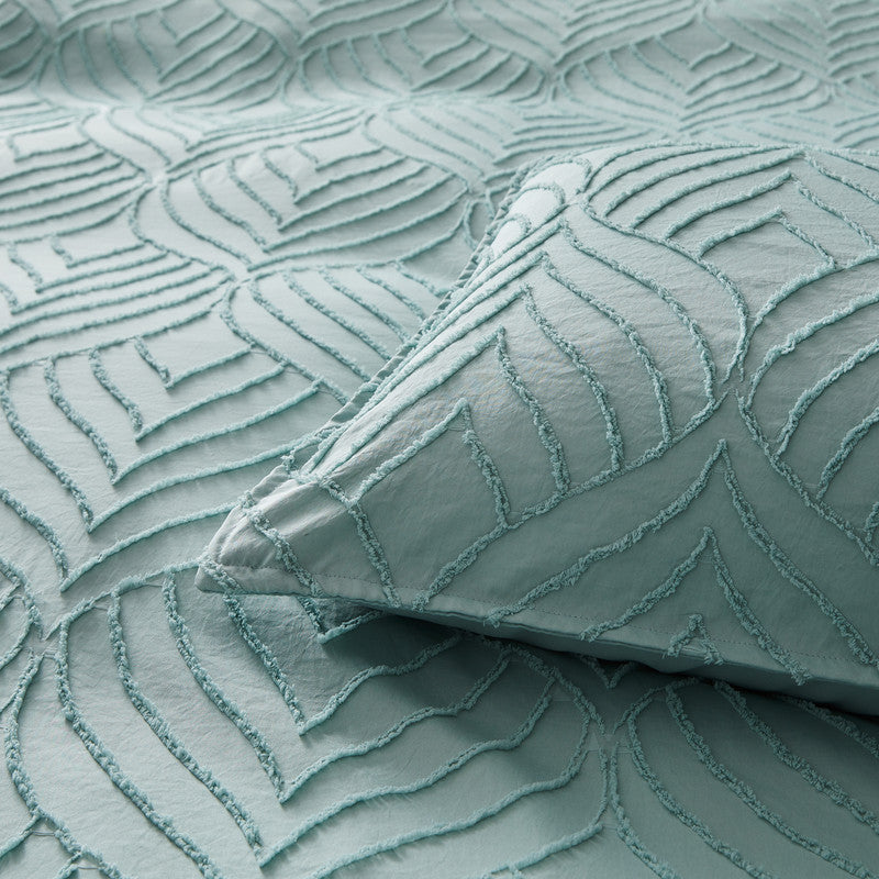 100% Premium Tufted Microfibre Quilt Cover Set - Ultra-Soft, Durable Embroidery Bedding Comforter Set - Machine Washable & Zipper Closure - Sage Green - Double
