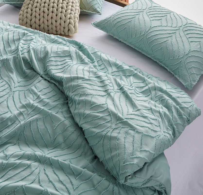100% Premium Tufted Microfibre Quilt Cover Set - Ultra-Soft, Durable Embroidery Bedding Comforter Set - Machine Washable & Zipper Closure - Sage Green - Double