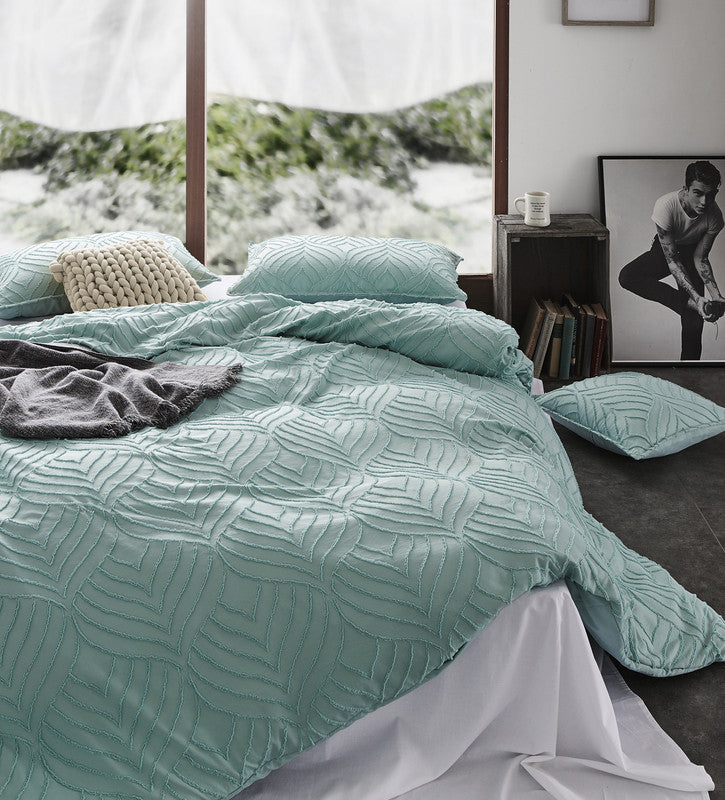 100% Premium Tufted Microfibre Quilt Cover Set - Ultra-Soft, Durable Embroidery Bedding Comforter Set - Machine Washable & Zipper Closure - Sage Green - Double