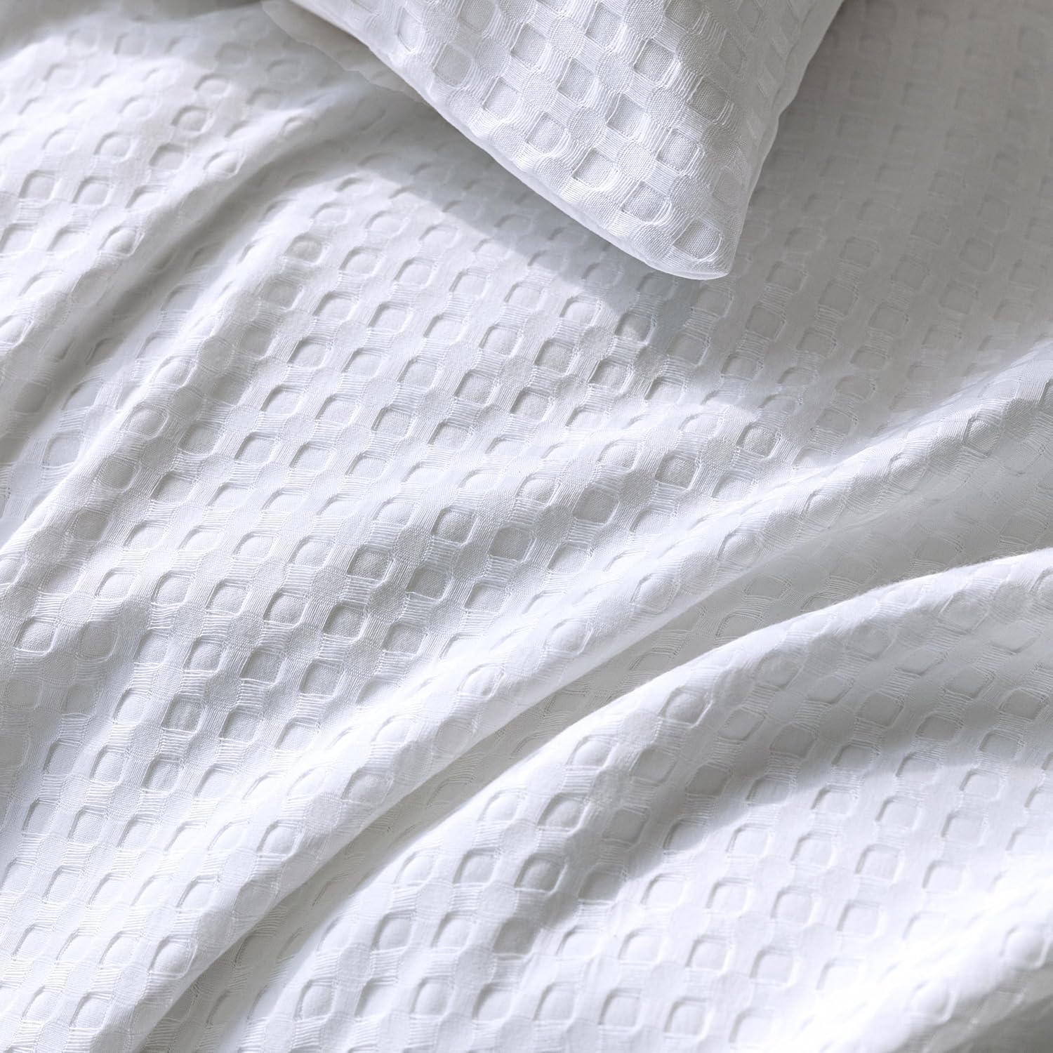 Soft Waffle Microfibre Quilt Cover Set, Zip Closure, Queen - CleverPolly