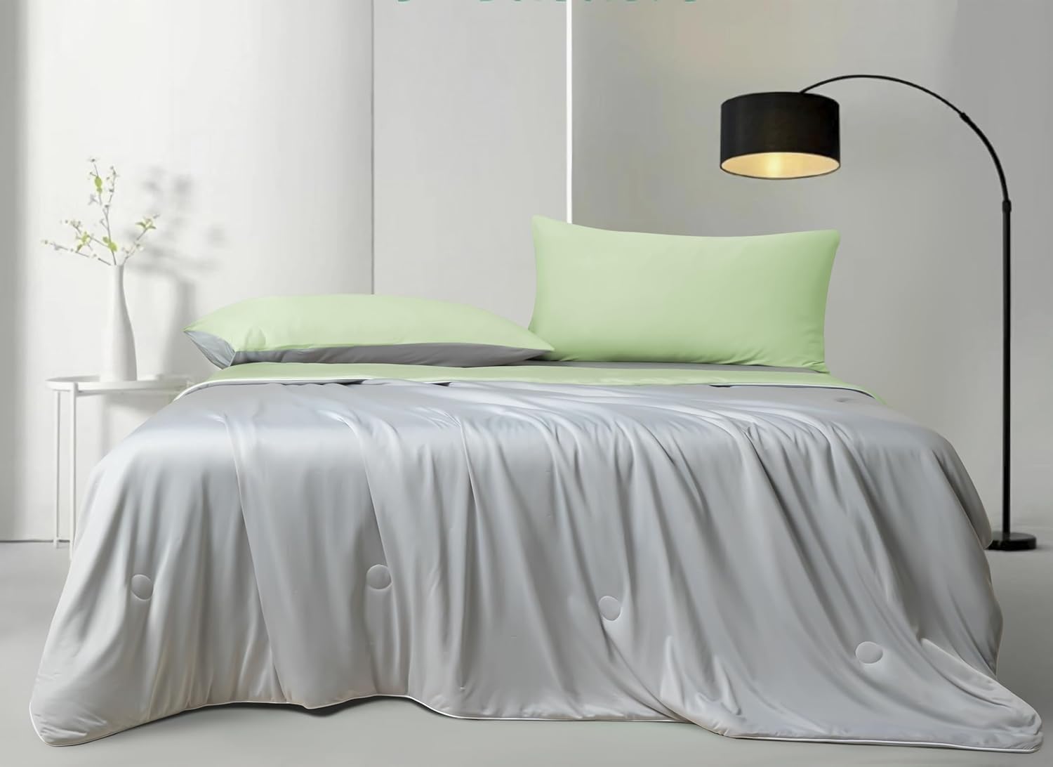 Ice Cooling Reversible Summer Comforter Blanket Green and Grey, Queen/King