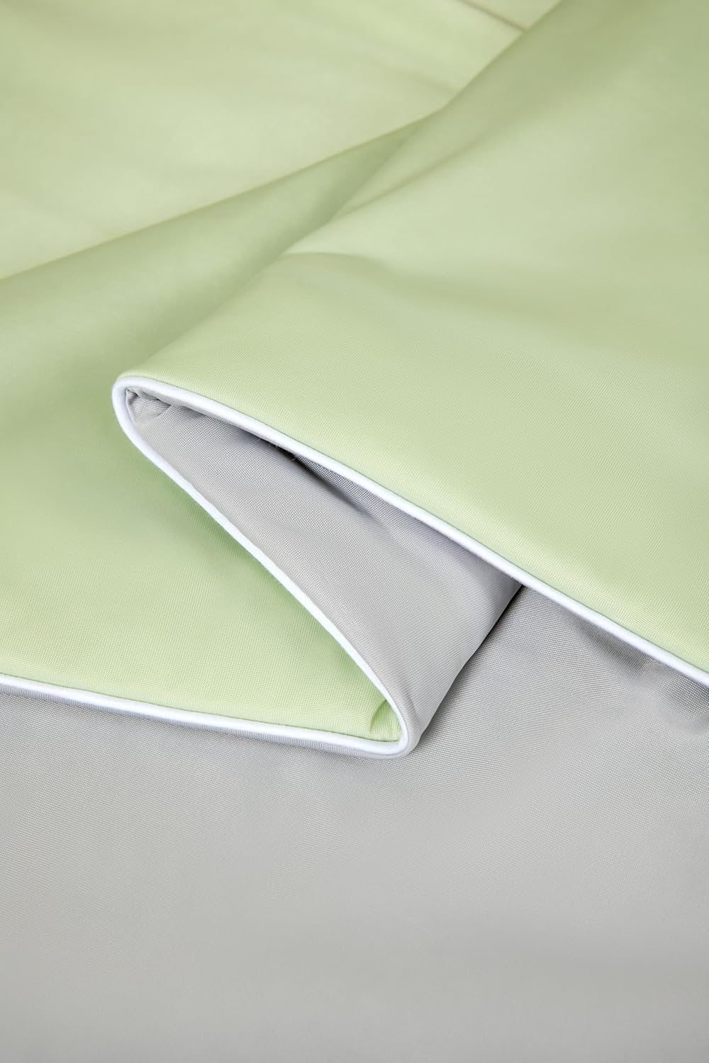 Ice Cooling Reversible Summer Comforter Blanket Green and Grey, Queen/King