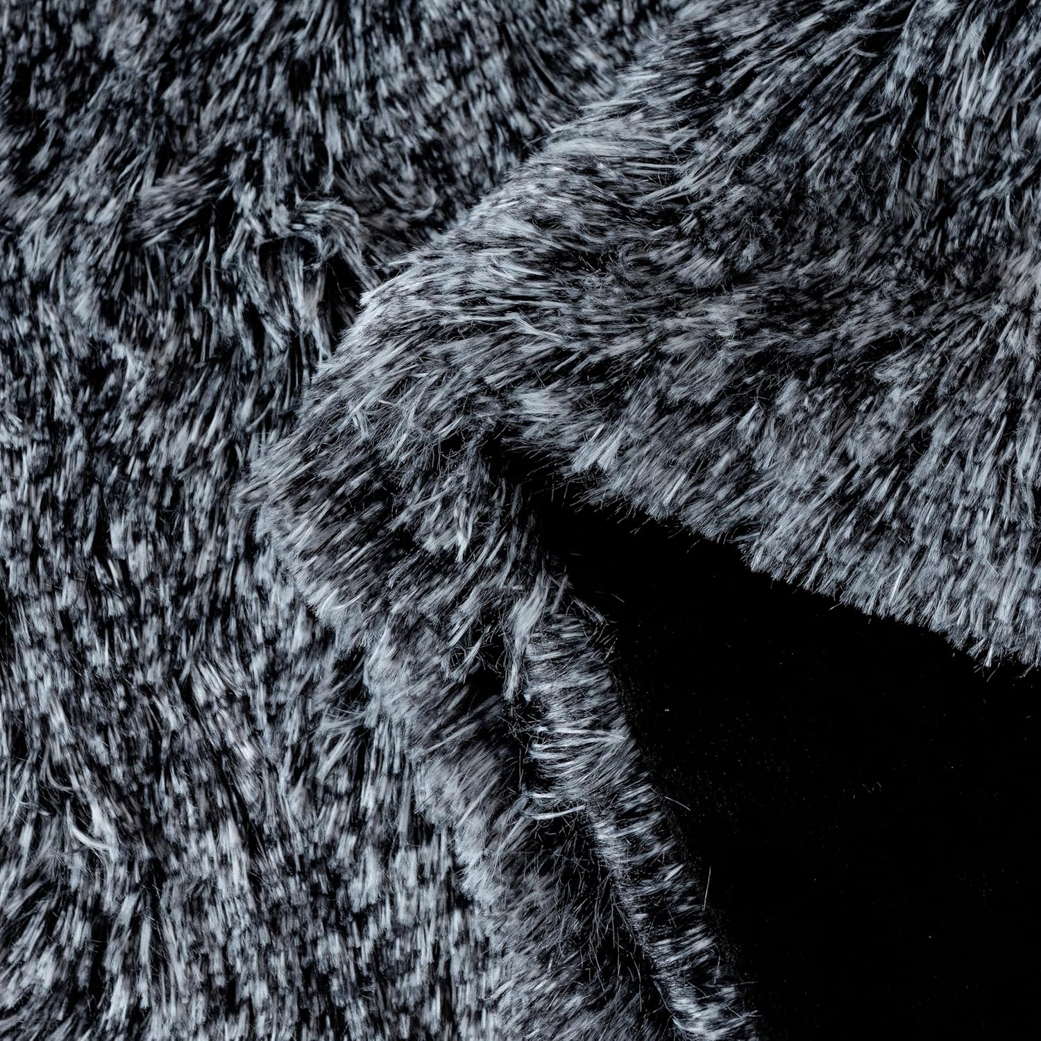 Ultra-Soft Faux Fur Shaggy Throw - Reversible, Warm, Charcoal Gioia Casa