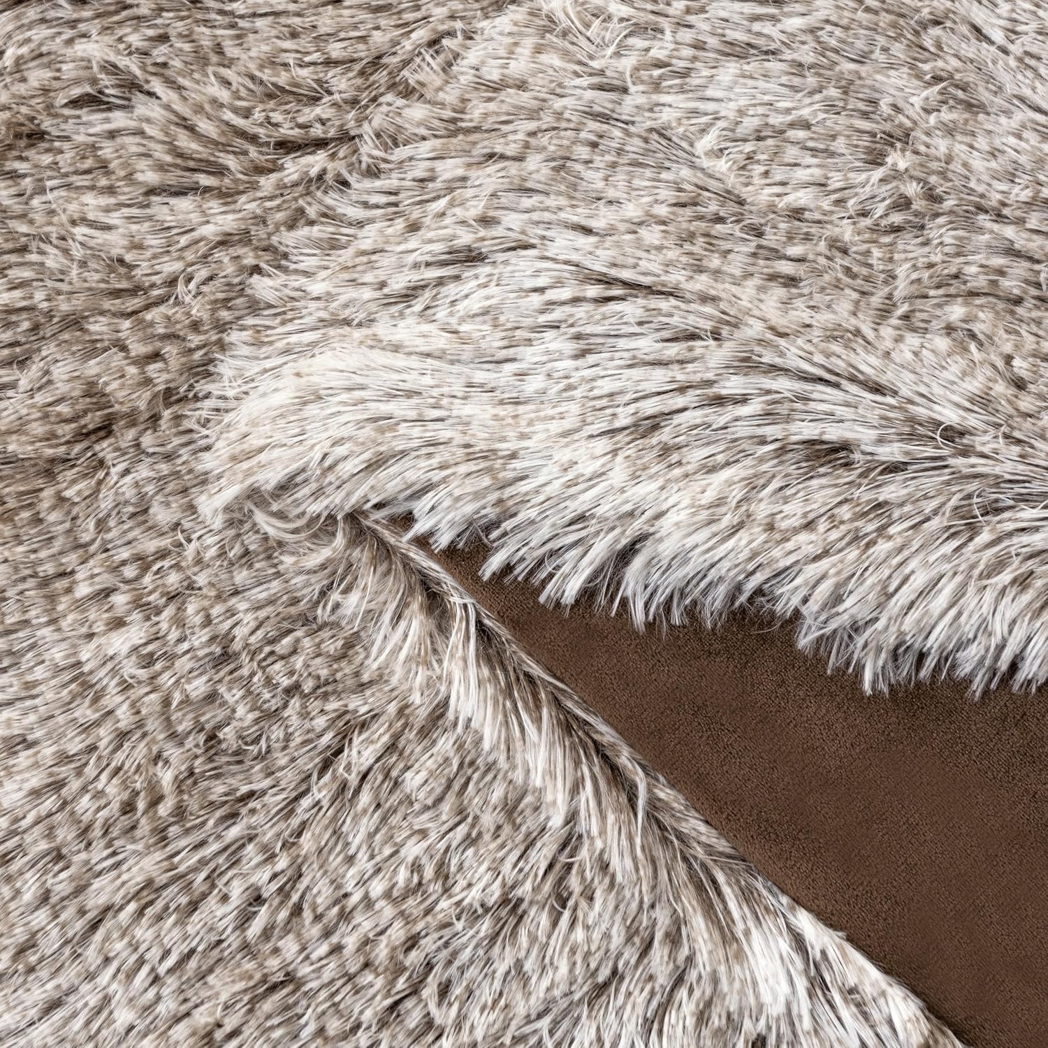 Ultra-Soft Reversible Faux Fur Fleece Throw Blanket - Gioia Casa