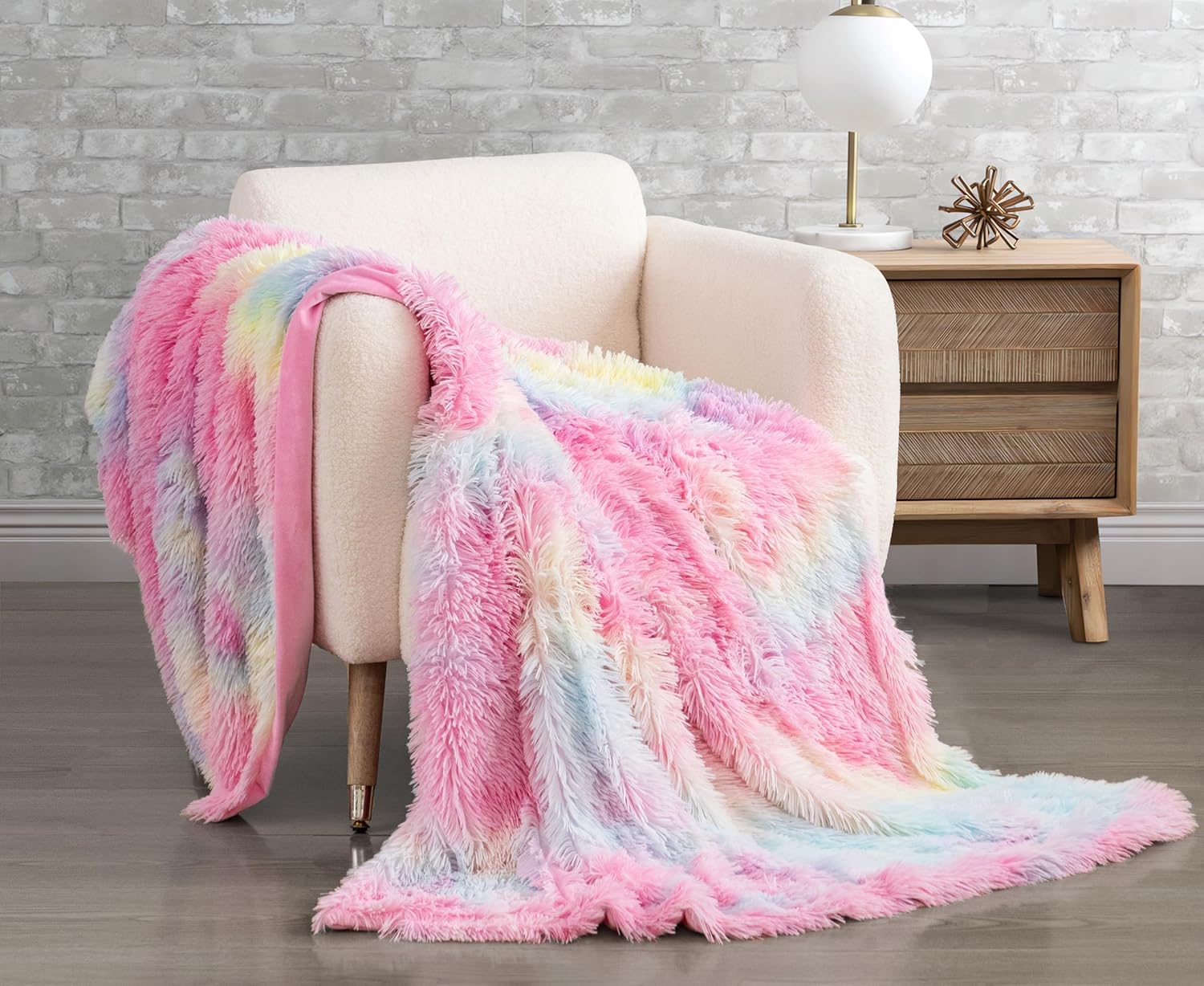 Ultra-Soft Reversible Faux Fur Shaggy Throw Blanket - Gioia Casa