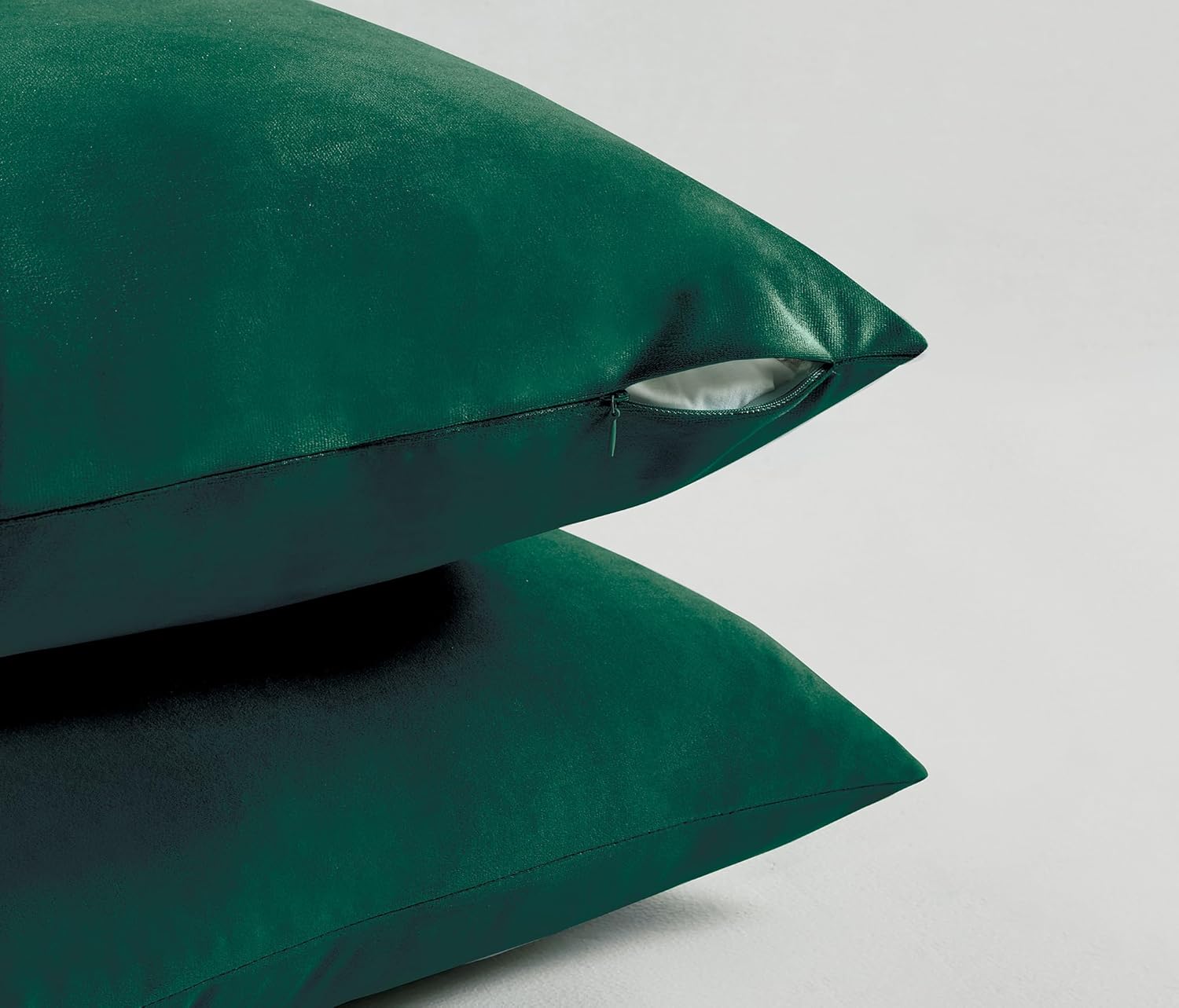 Twin-Pack Velvet Cushion Covers - Soft Microfibre Cushion Covers with Hidden Zipper Emerald Green, 65cm*65cm