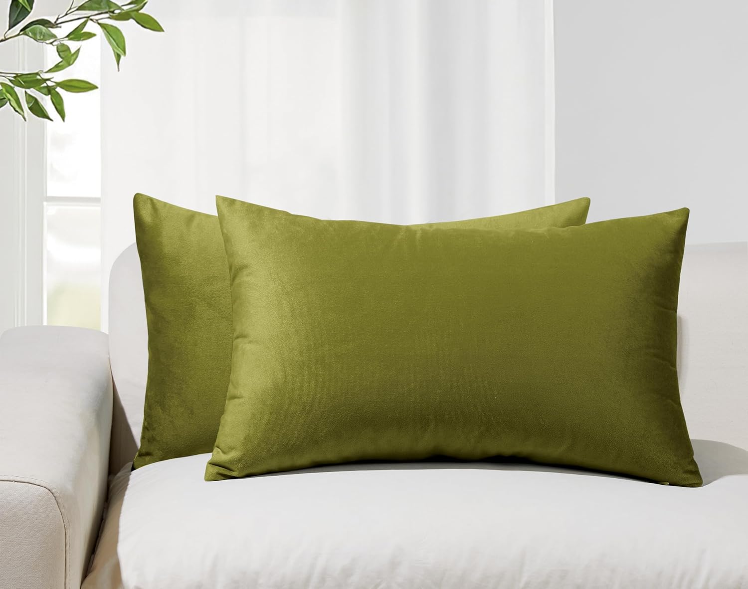 Twin-Pack Velvet Cushion Covers - Soft Microfibre Cushion Covers with Hidden Zipper Green, 30cm*50cm