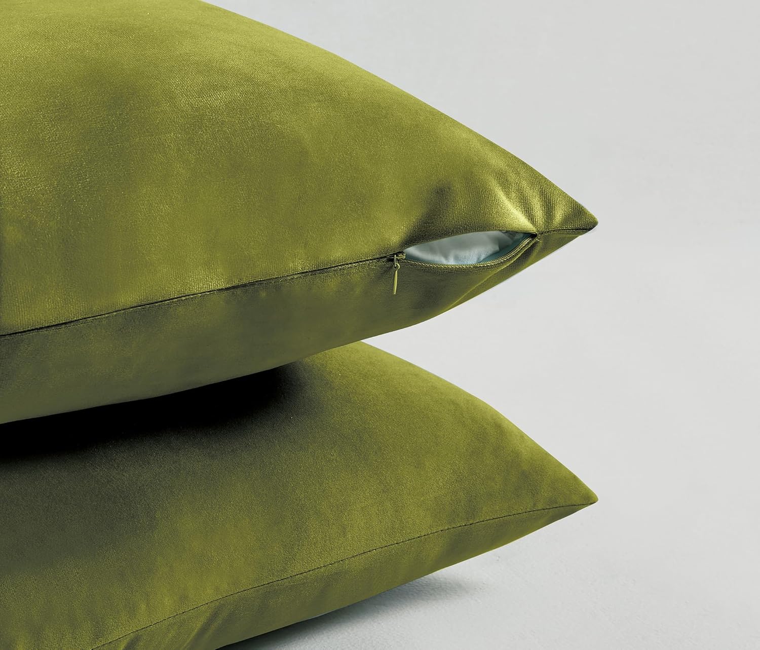 Twin-Pack Velvet Cushion Covers - Soft Microfibre Cushion Covers with Hidden Zipper Green, 65cm*65cm
