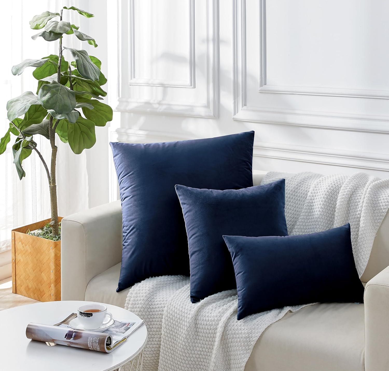 Twin-Pack Velvet Cushion Covers - Soft Microfibre Cushion Covers with Hidden Zipper Navy Blue, 45cm*45cm