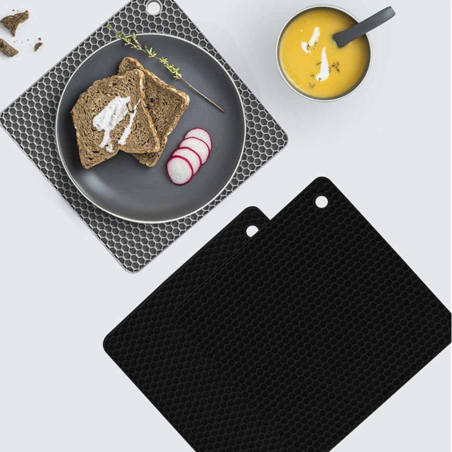 4 Pack Multi Purpose Silicone Insulation Mat Heat-Resistant Dishes Pads Grey