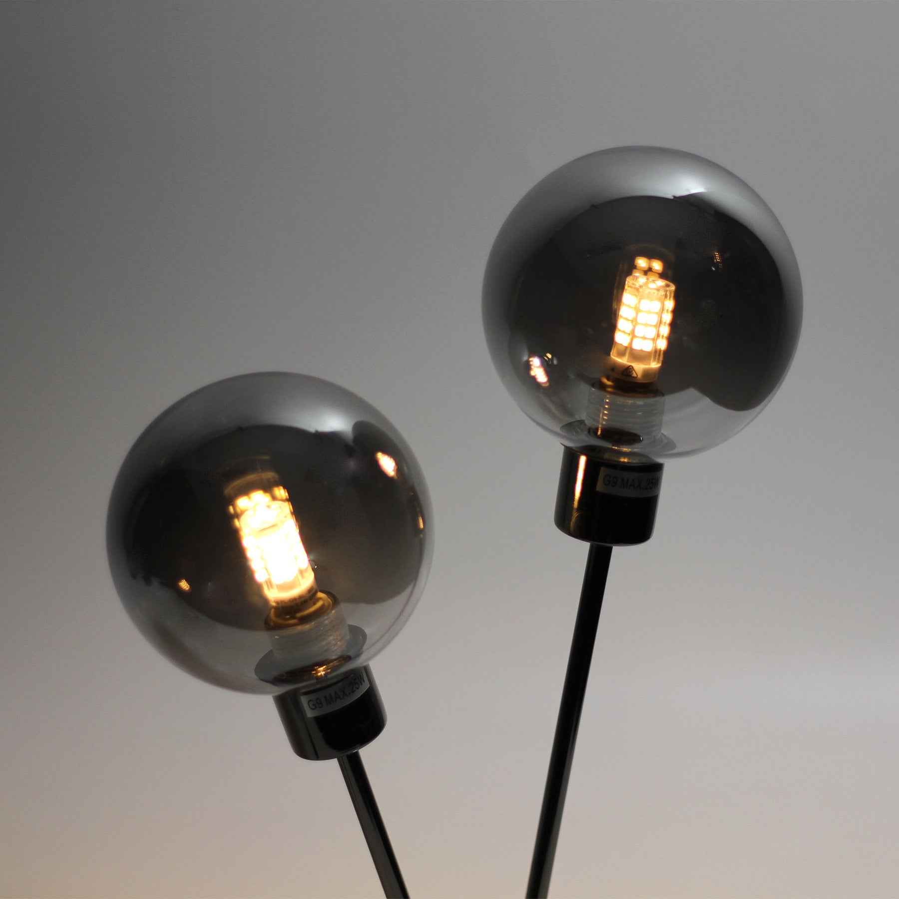 Black Chrome Metal Table Lamp G9 Bulbs 25W Grette