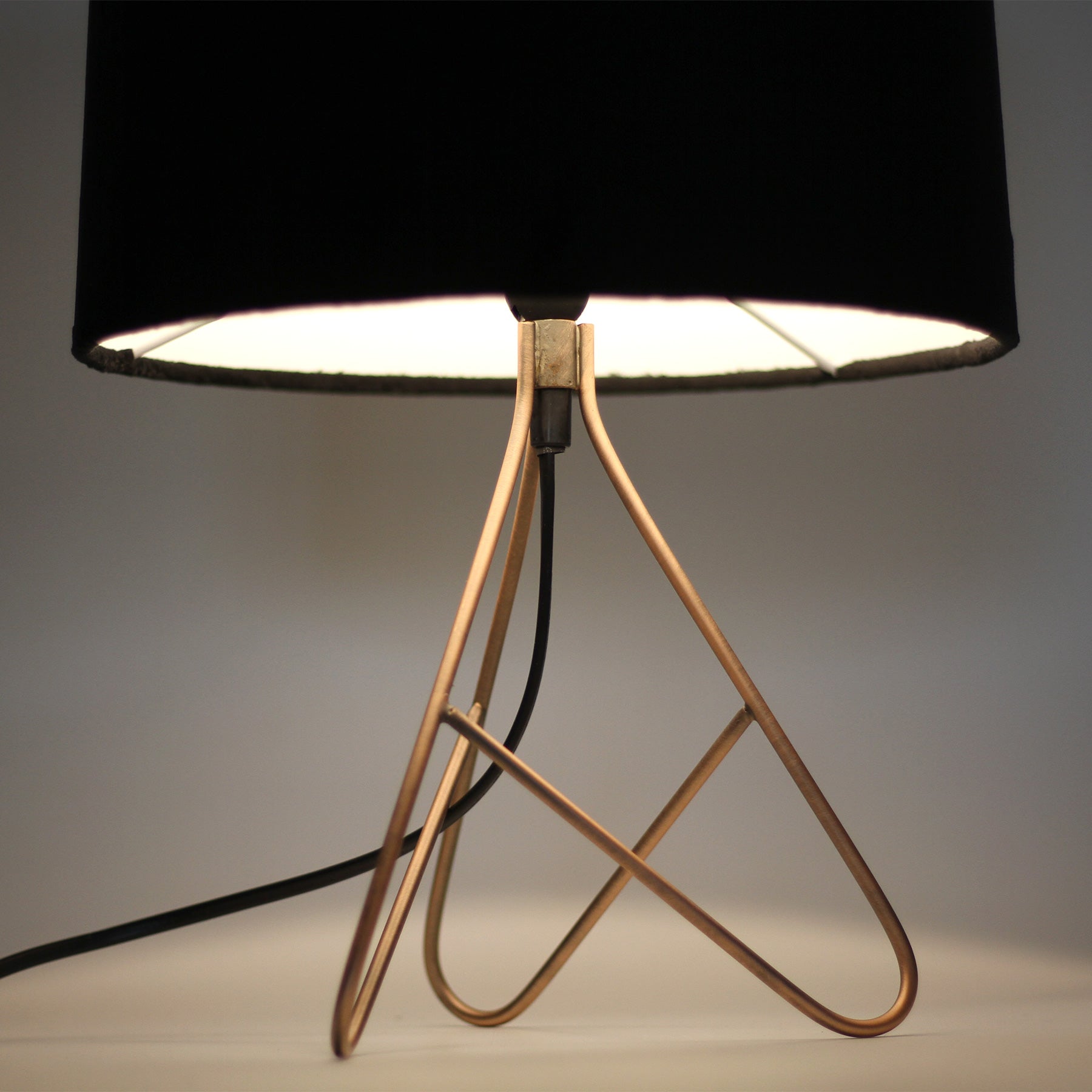 Copper Base Black Shade Table Lamp, 40W E14 – Belira