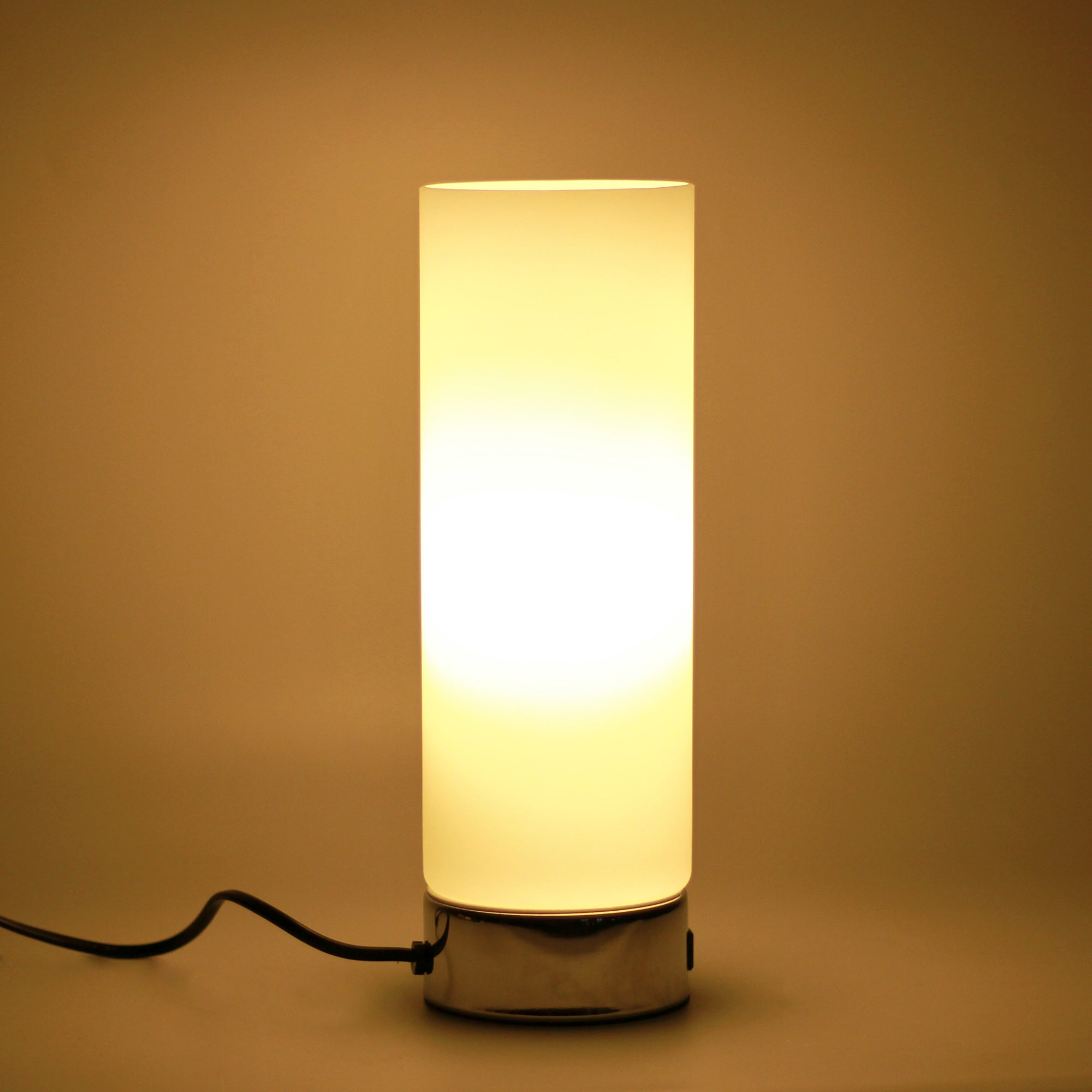 Chrome Touch Lamp with USB Port & Glass Shade