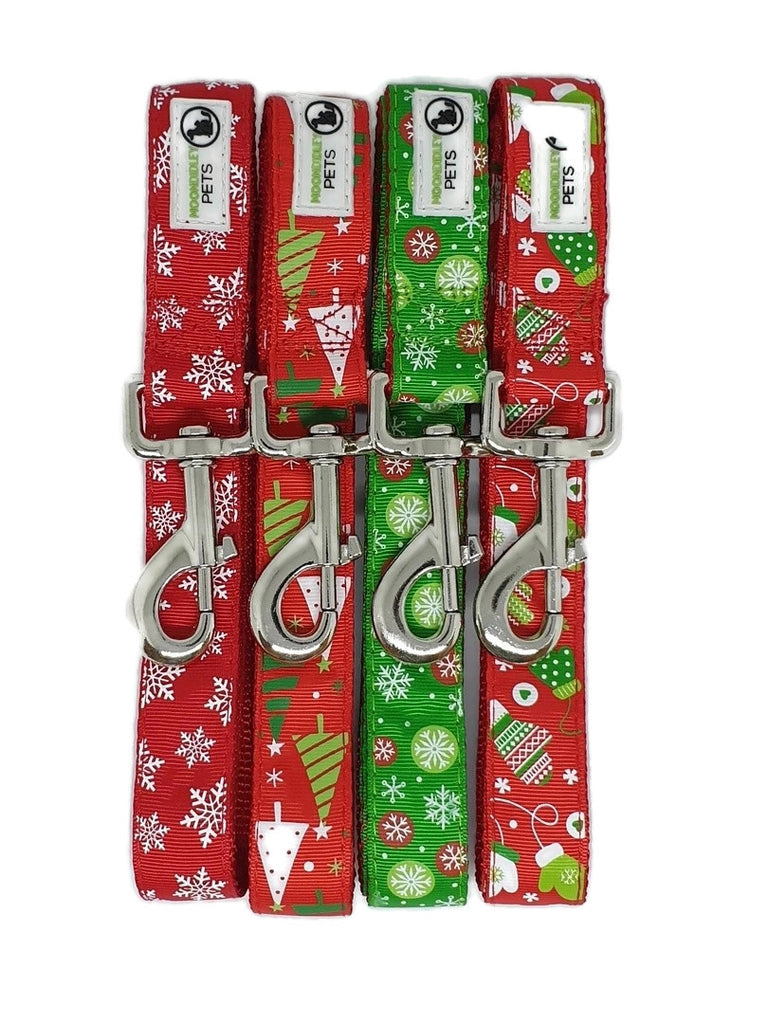 Christmas Dog Leashes 1.2m Green Snow Flakes
