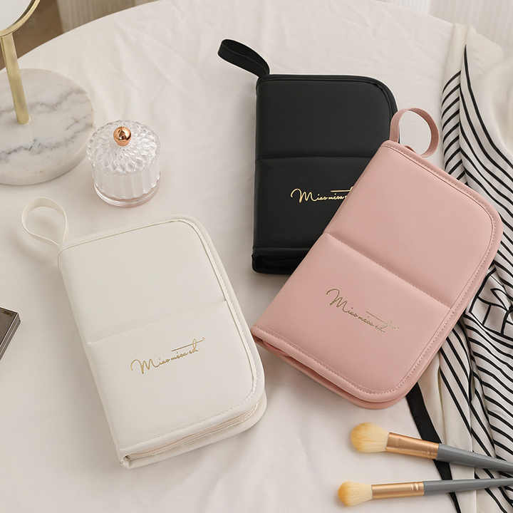 Pink Portable Shell Makeup Brush Storage Bag - Multi-Functional PU Cosmetic Organizer with Button Closure, Convertible to Stand Design Make-up brushes are filming props, not included
