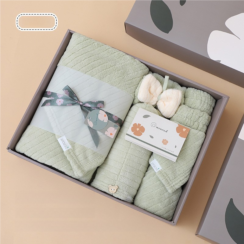 Green Soft Coral Fleece Towel and Bath Towel Gift Set - 5-Piece Luxurious Absorbent Set